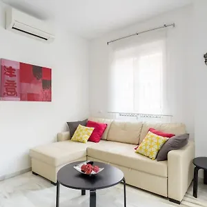 Bright, Quiet And Ground Floor In The Center Apartamento